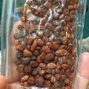 100 g Gobi Wüstenachate, rot