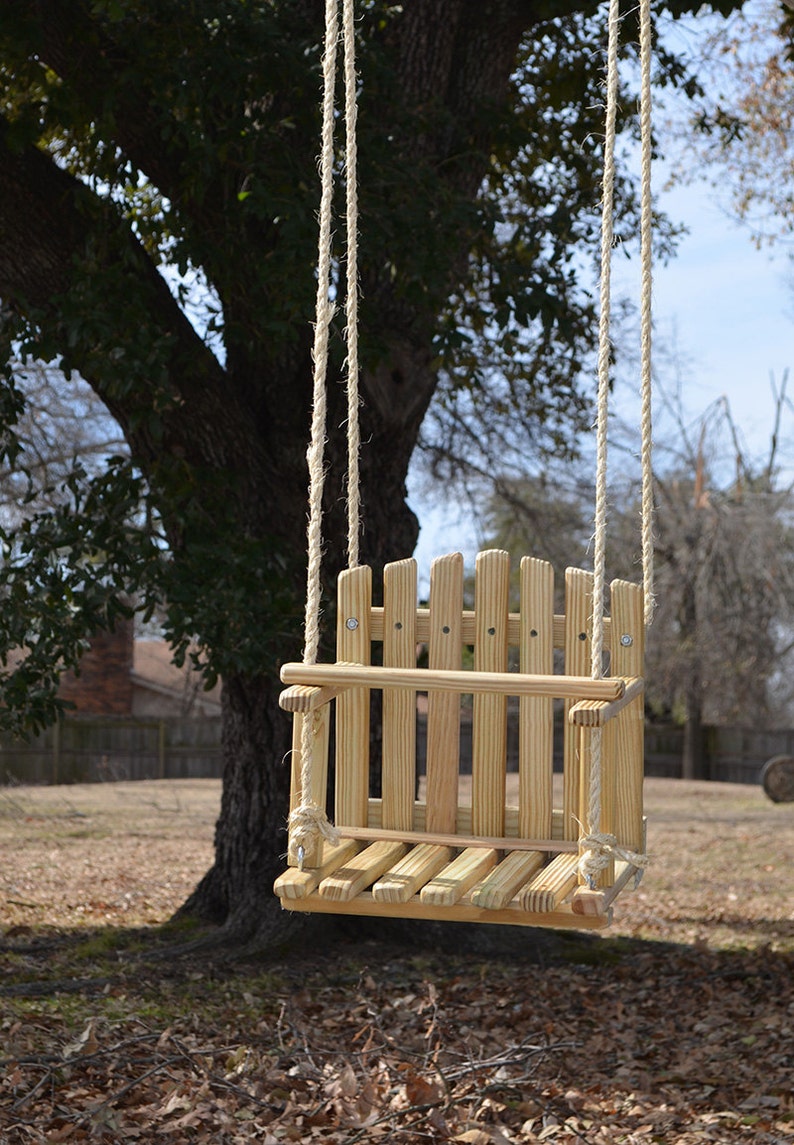 Large Size Pine Kids Wooden Swing Backyard Outdoor Toys Toddler And Baby Swing Tree Swing Old Fashioned Handmade Children Toys