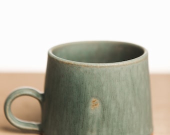 Taza de cerámica sólida - Taza de cerámica turquesa - Taza de cerámica - Taza de café - Taza de cerámica hecha a mano - Cerámica Desi Murphy - Taza hecha a mano - Regalo