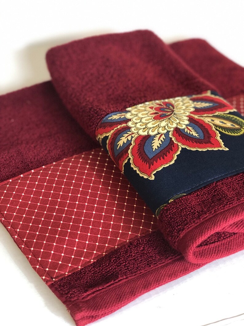 5 Fabrics Red Bath Towels decorated bathroom towels in red 6 Etsy