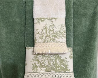 Toile D'Jouy Towel: Green French Country Bath Decor