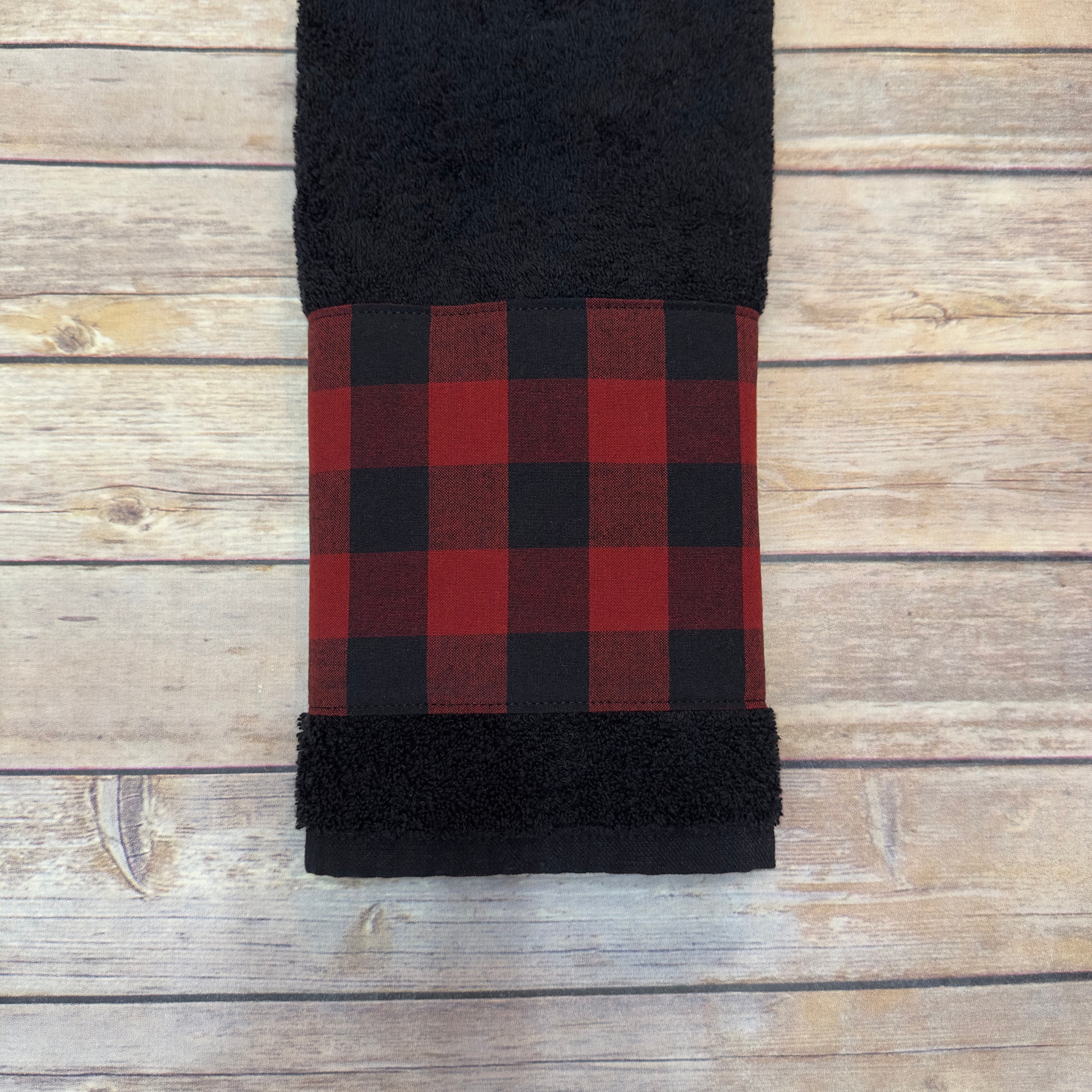 Buffalo Check, Buffalo Plaid, Hand Towels, Bath Towels, Lumberjack,  Flannel, Buffalo Check Towel, Bathroom, Red Plaid, Plaid, Bear, Bath 