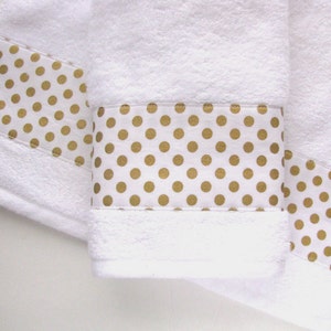 Rhinestone gold chanel logo/White color hands towels 2 size 16in x 32i –  Candles glam