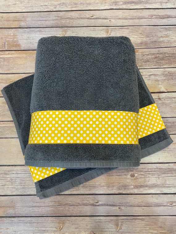 Yellow Grey, Gray, Bathroom Towels, Hand Towels, Towel, Yellow and Grey,  Yellow Bathroom, Bath Decor, Grey Towels, Yellow Towels, Towel Rack 