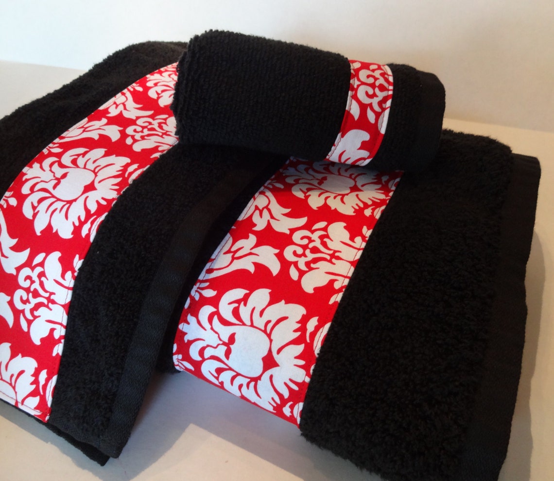 Black and Red Damask Bath Towels Bathroom Towels Red and Etsy