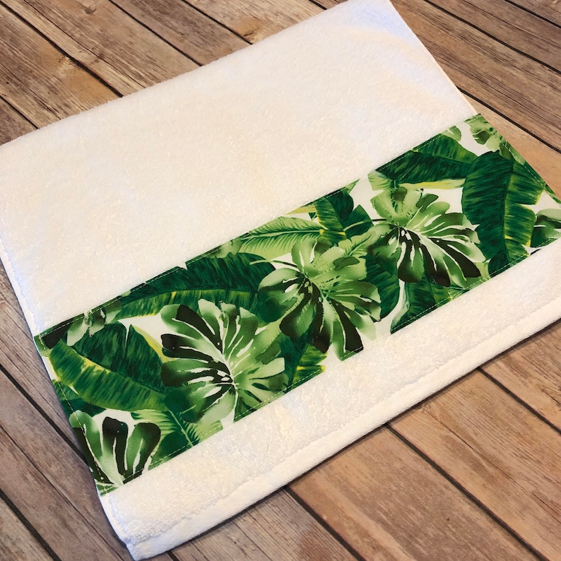 Banana Leaf Tropical Leaf Bath Towels in Green and White Made Etsy