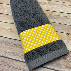 Yellow and Grey Bath Towels, yellow and grey, yellow and gray, yellow bathroom, grey bathroom, decorated towels, august ave, hand towel, image 5