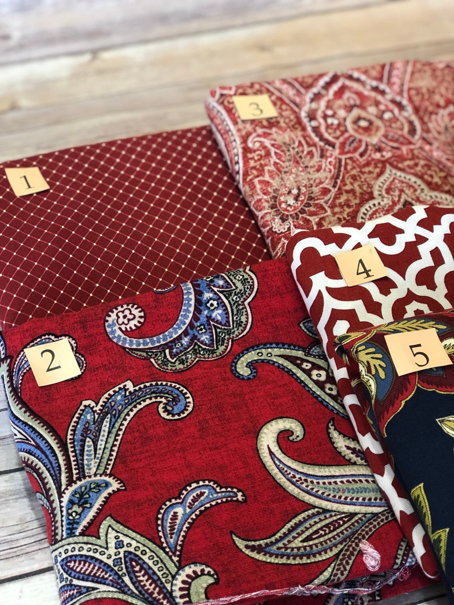 red patterned bath towels