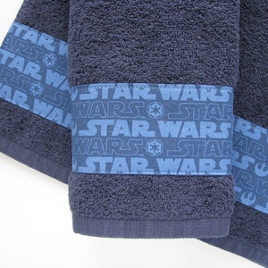 Star Wars Bad und Handtücher, Verkauft individuell nicht in Sets, Star Wars Handtuch, Star Wars Geschenk, Geek Handtücher, Badezimmer, Handtücher
