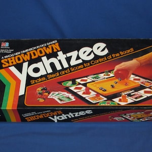 Showdown Yahtzee Game 1991 Milton Bradley COMPLETE 