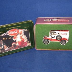 COCA-COLA 1913 Model T in Tin Gift Box