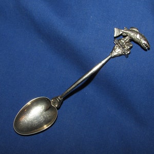 Souvenir Spoon KAMLOOPS BRITISH COLUMBIA 1970s Free Shipping