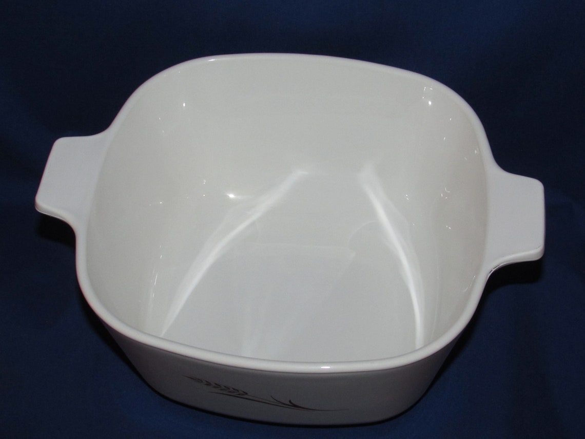 Corning Ware Wheat Pattern CASSEROLE DISH with Lid W1 3/4B Etsy