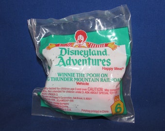Winnie the Pooh Mtn Railroad U3 1994 Disneyland Adventures McDonalds Toy 