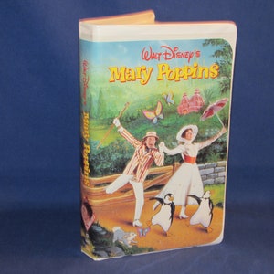 MARY POPPINS Red Diamond First Issue VHS 1988 Free Shipping