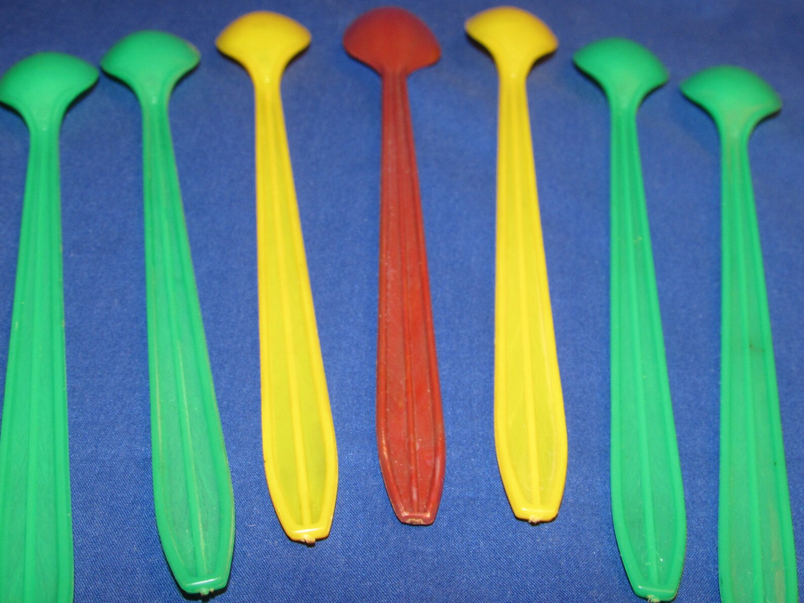 ICED TEA SPOONS Plastic Vintage Teaspoons Free Shipping Etsy