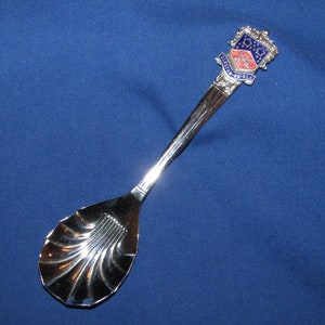 SOUVENIR SPOON Clacton-on-Sea 1960s England Free Shipping