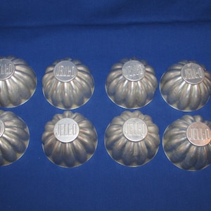 JELLO MOLDS 1960s Set of 8 Aluminum Free Shipping