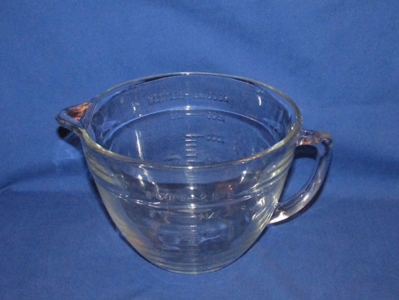 Vintage Anchor Hocking 1970 Glass 8 Cup Measuring Cup With Handle