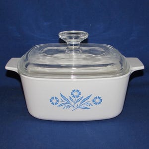 Corning Ware Cornflower Blue CASSEROLE DISH A-1.5-B  with Lid Corningware