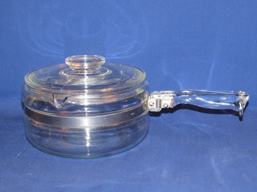 PYREX FLAMEWARE 1.5 Quart 6213 Stove Top Sauce Pan With Lid 1950s Free
