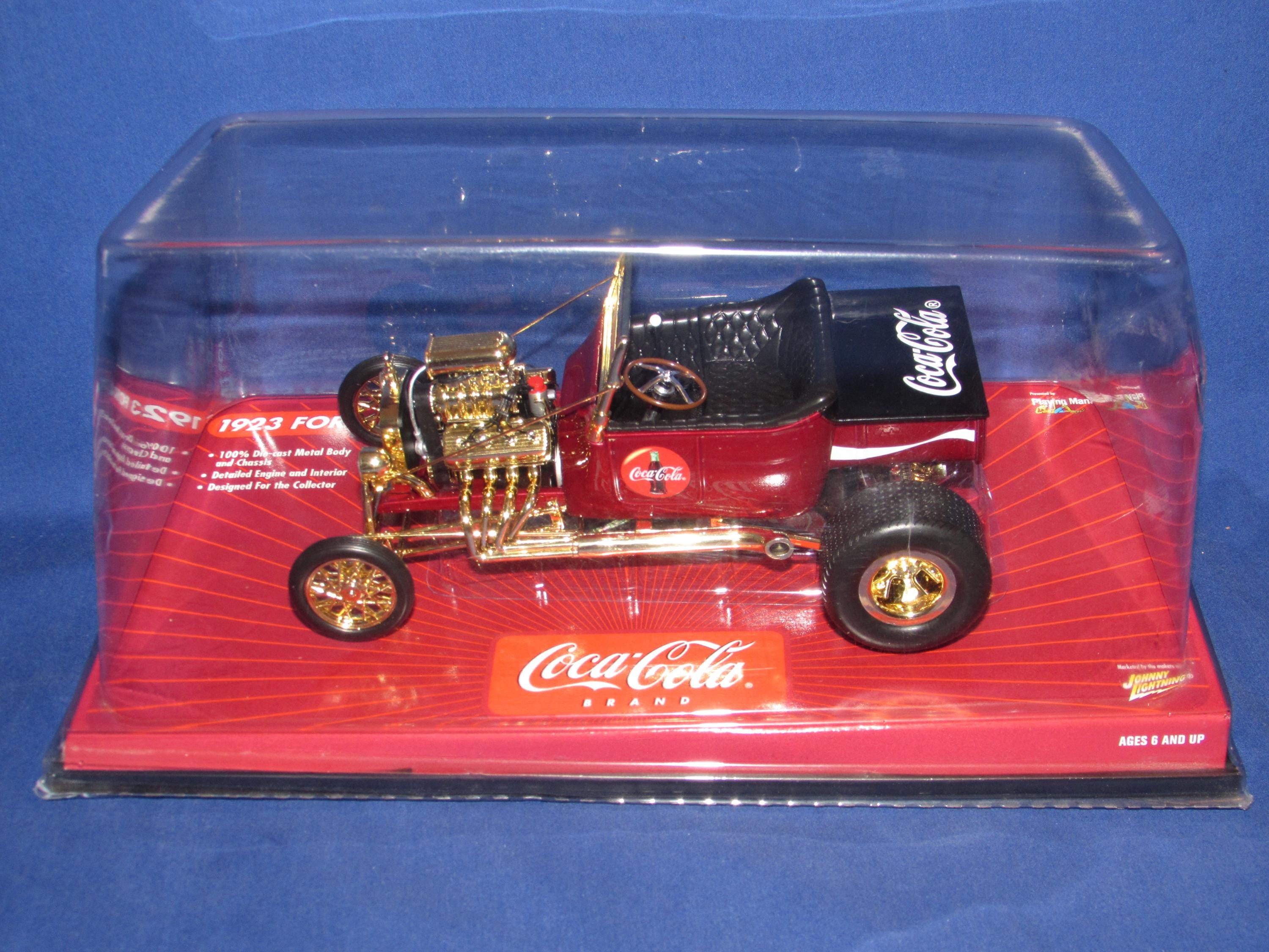 Johnny Lightning - Coca-Cola Brand - 1923 Ford T-Bucket 1:18