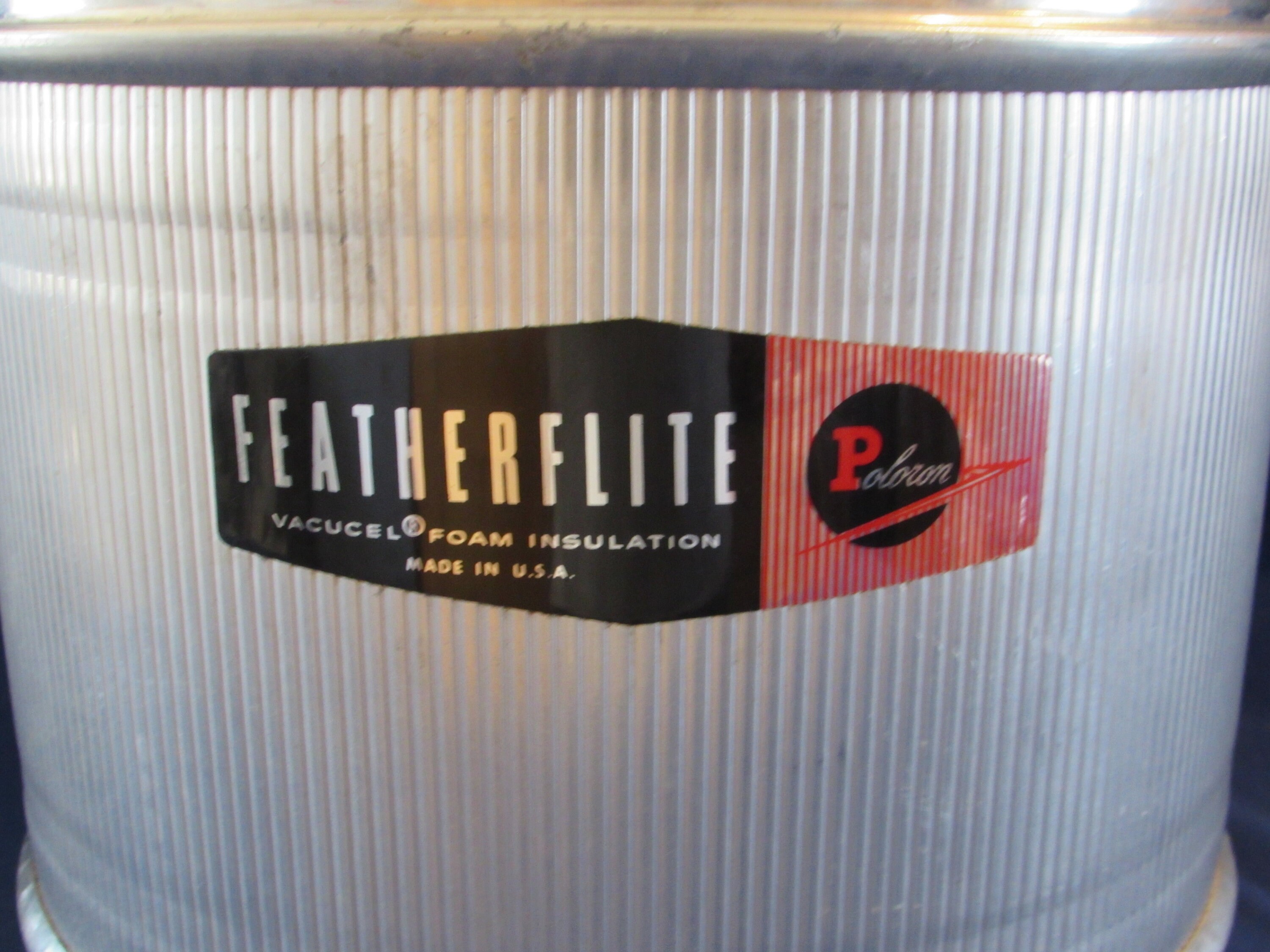 Coleman - FEATHERFLITE  Poloron ビンテージ メタルジャグ Coleman - FEATHERFLITE Poloron ビンテージ メタルジャグ の