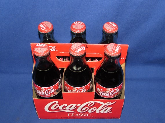 COCA-COLA CHRISTMAS 2002 Six Pack of Bottles and Carton Coke Free