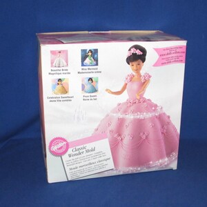 wilton classic wonder mold doll dress Wilton Doll Classic Wonder Mold Kit Princess Bride Dress Cake Pan Set w  Extra