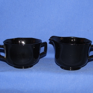 BLACK AMETHYST Sugar Bowl and Creamer Set 1940s Vintage