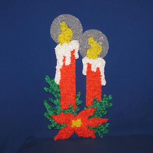 Popcorn Plastic CANDLES AND POINSETTIA Vintage Christmas Wall Hanging Glitter Plaque 1970s Free Shipping