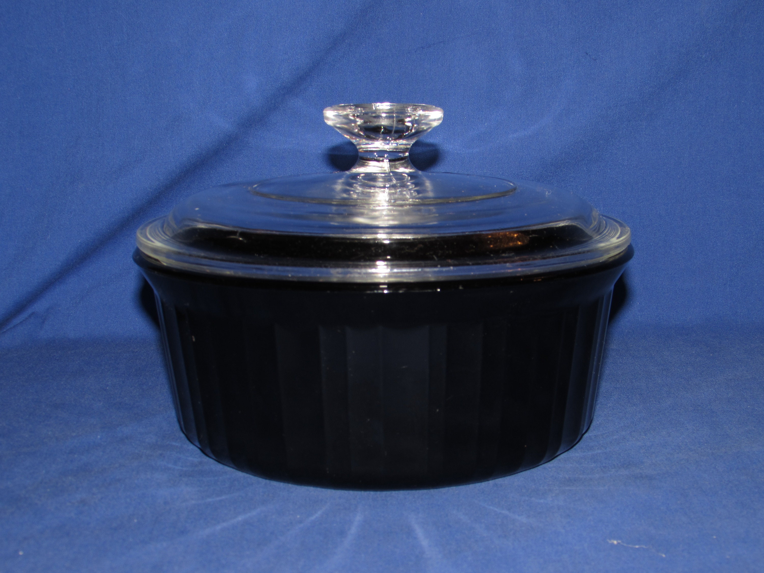 Corning Ware Black F-5-B Corningware Quart Dish With Lid RARE