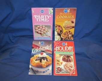 Cookbook PILLSBURY CLASSIC COOKBOOKS 1980s Set of 4 Party Celebration Free Shipping