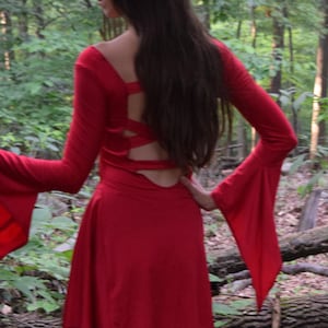 red devil costume ; halloween costume for brunettes or blondes ; spandex cross-back dress with renaissance style sleeves and horns