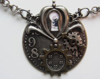 Steampunk Wonderland Necklace