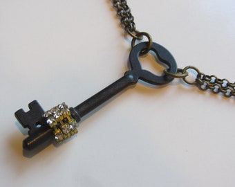 Bronze Skelett Schlüssel Halskette