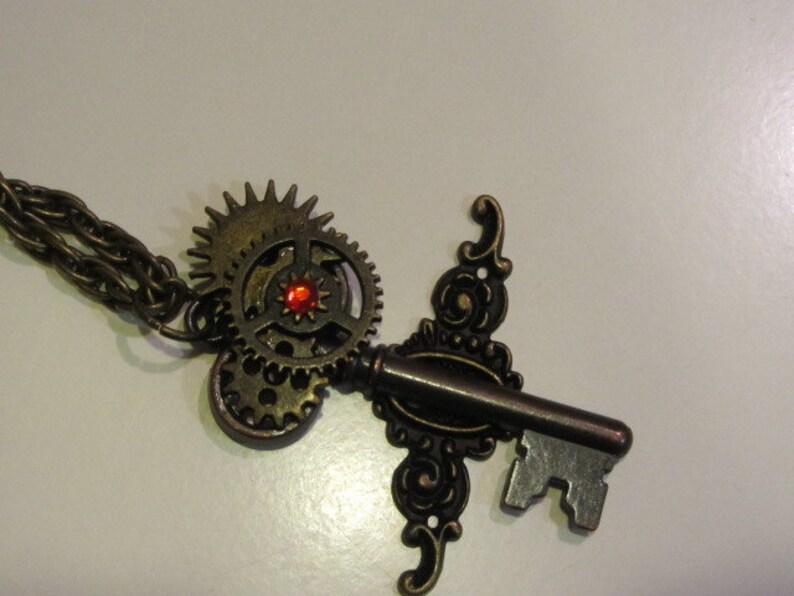 Flights of Fantasy Steampunk Skeleton Key Necklace image 3