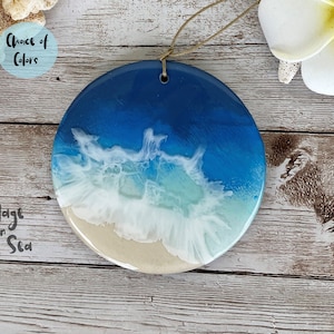 Ocean wave ornament, Hawaii gift, beach art, Hawaii art, gift for mom, Mother's Day, resin and wood Hawaii ornament