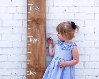 DIY Growth Chart Ruler Vinyl Decal Kit - Traditional style - Script Text #s