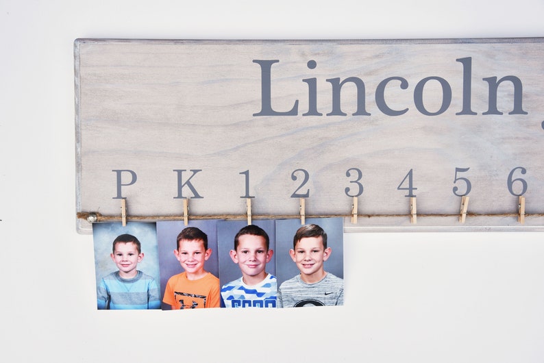 Custom Wooden School Photo Display Board Home Wall Decor zdjęcie 5