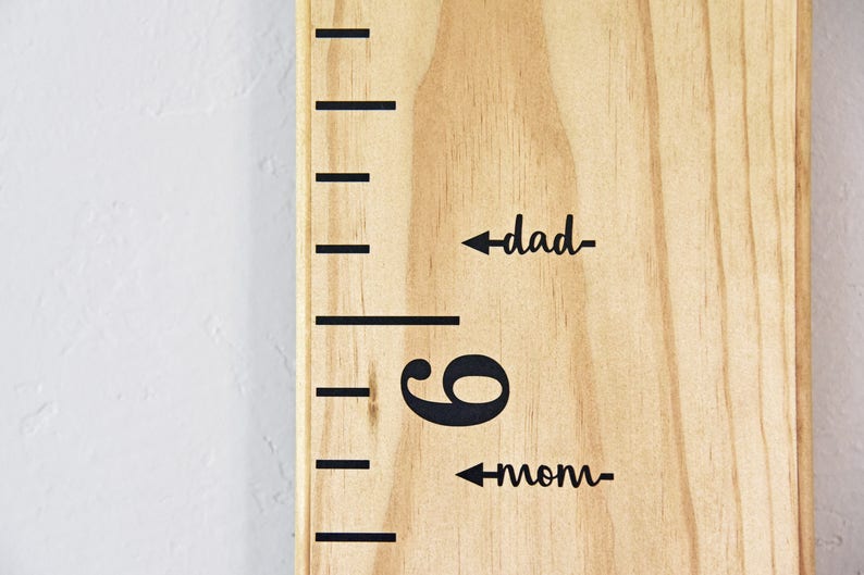 Height Marker for Growth Chart Ruler MOM & DAD Vinyl Decal Arrow in Script Measuring Mark image 1