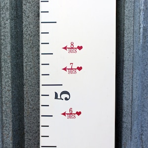 Height Marker for Growth Chart Ruler - Vinyl Decal Arrow with Heart - Measuring Mark