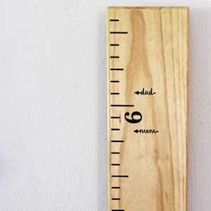 Height Marker for Growth Chart Ruler MOM & DAD Vinyl Decal Arrow in Script Measuring Mark image 2