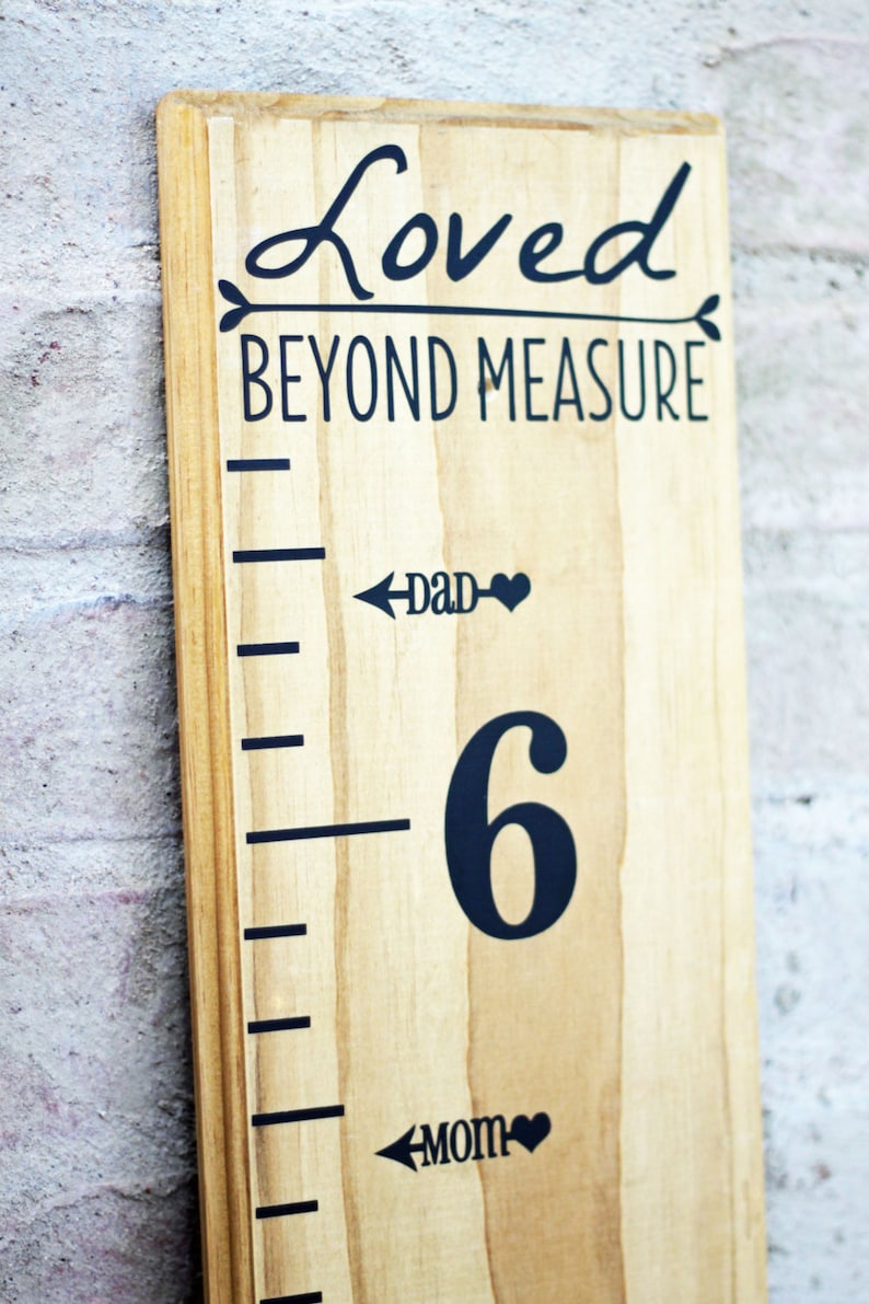 Height Marker for Growth Chart Ruler MOM & DAD Vinyl Decal Arrow Measuring Mark image 1