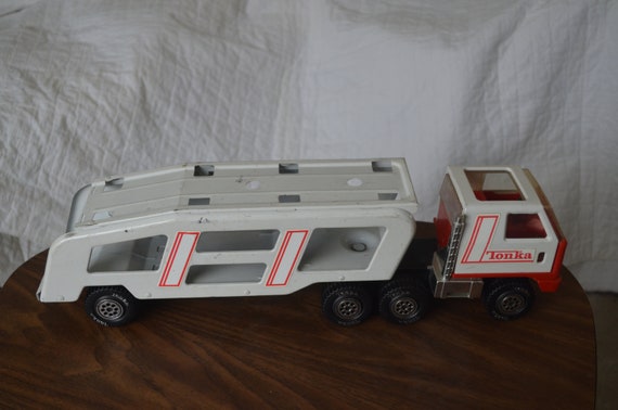 tonka truck car hauler