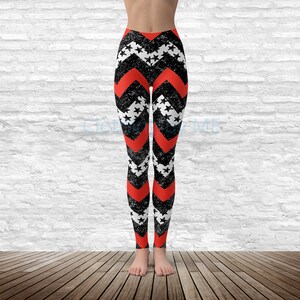 Thin Red Line Leggings Adult Capri 