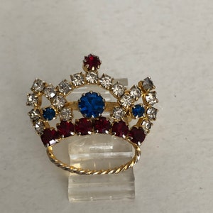 Rhinestone Crown Brooch Pin