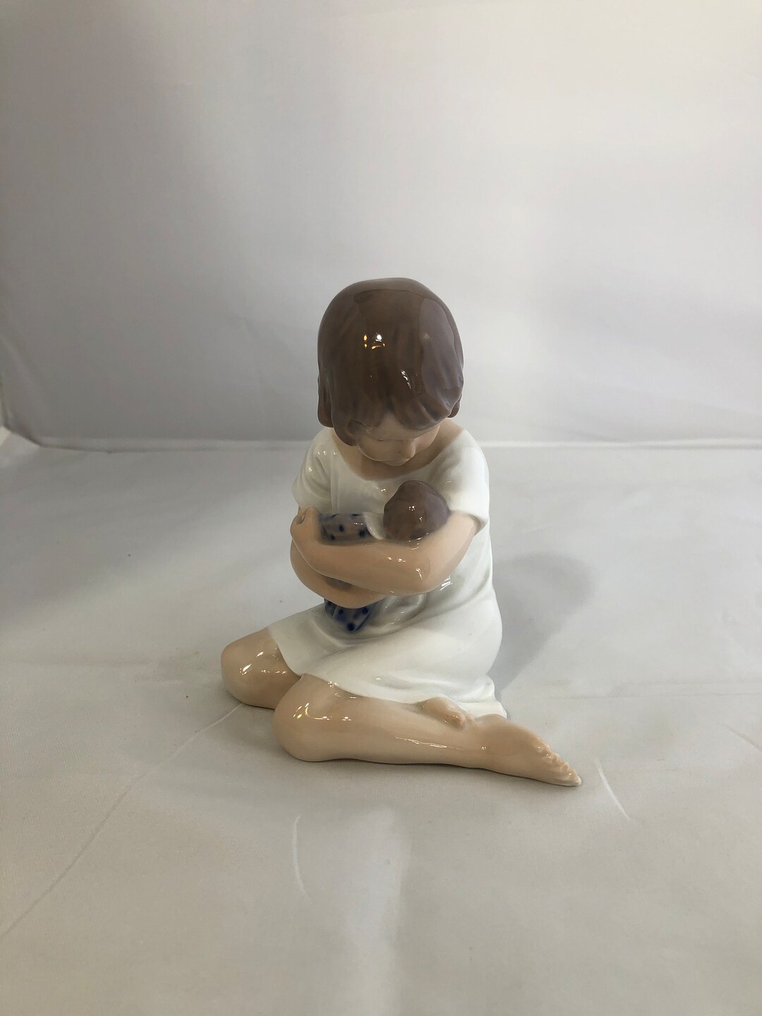 royal-copenhagen-girl-with-a-doll-in-her-arms-this-item-ships-free