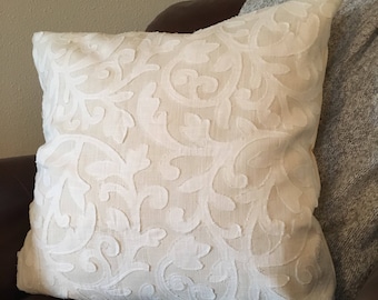 24 inch pillows king size creamwhite pillow cover 121618202224 inch pillow cover 16 2012 20 farmhouse decor neutral home 24 etsy 24 inch pillows king size creamwhite pillow cover 121618202224 inch pillow cover 16 2012 20 farmhouse decor neutral home 24 etsy