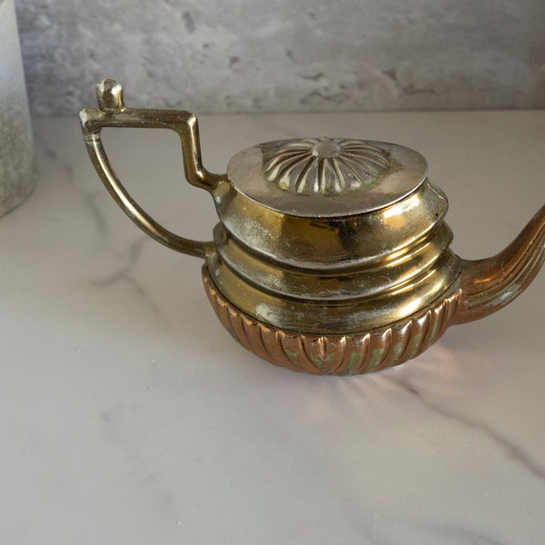 The Crystal Shoppe Brass and Copper Teapot With Lid